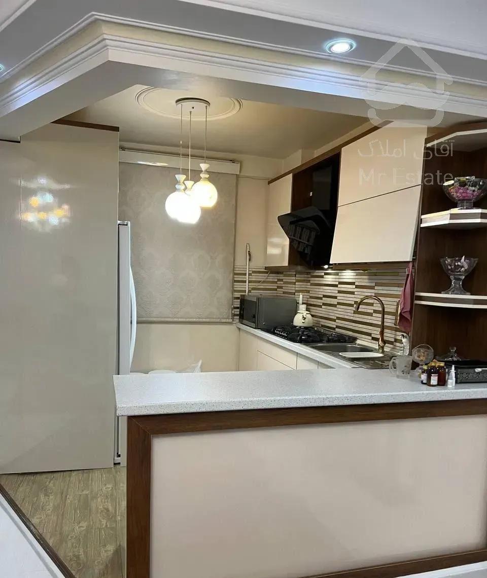 ۶۴ متری فلکه اول تهرانپارس بهار