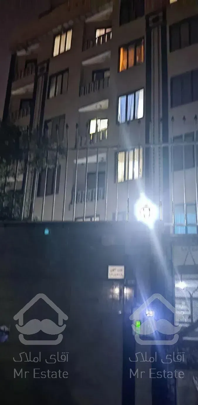 آپارتمان 70متر دو خوابه جنب مترو شریف