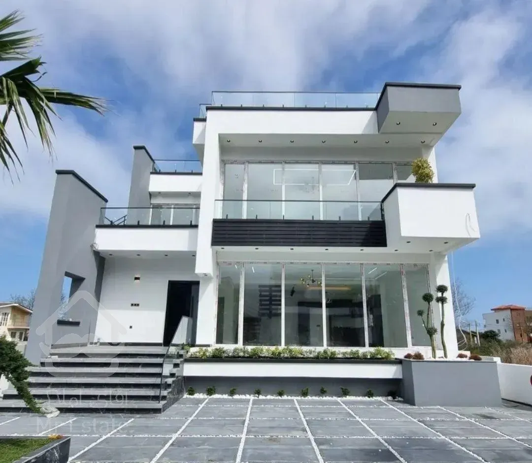 ویلاشهرکی برند/ویوی ابدی جنگل دریا/روف گاردن