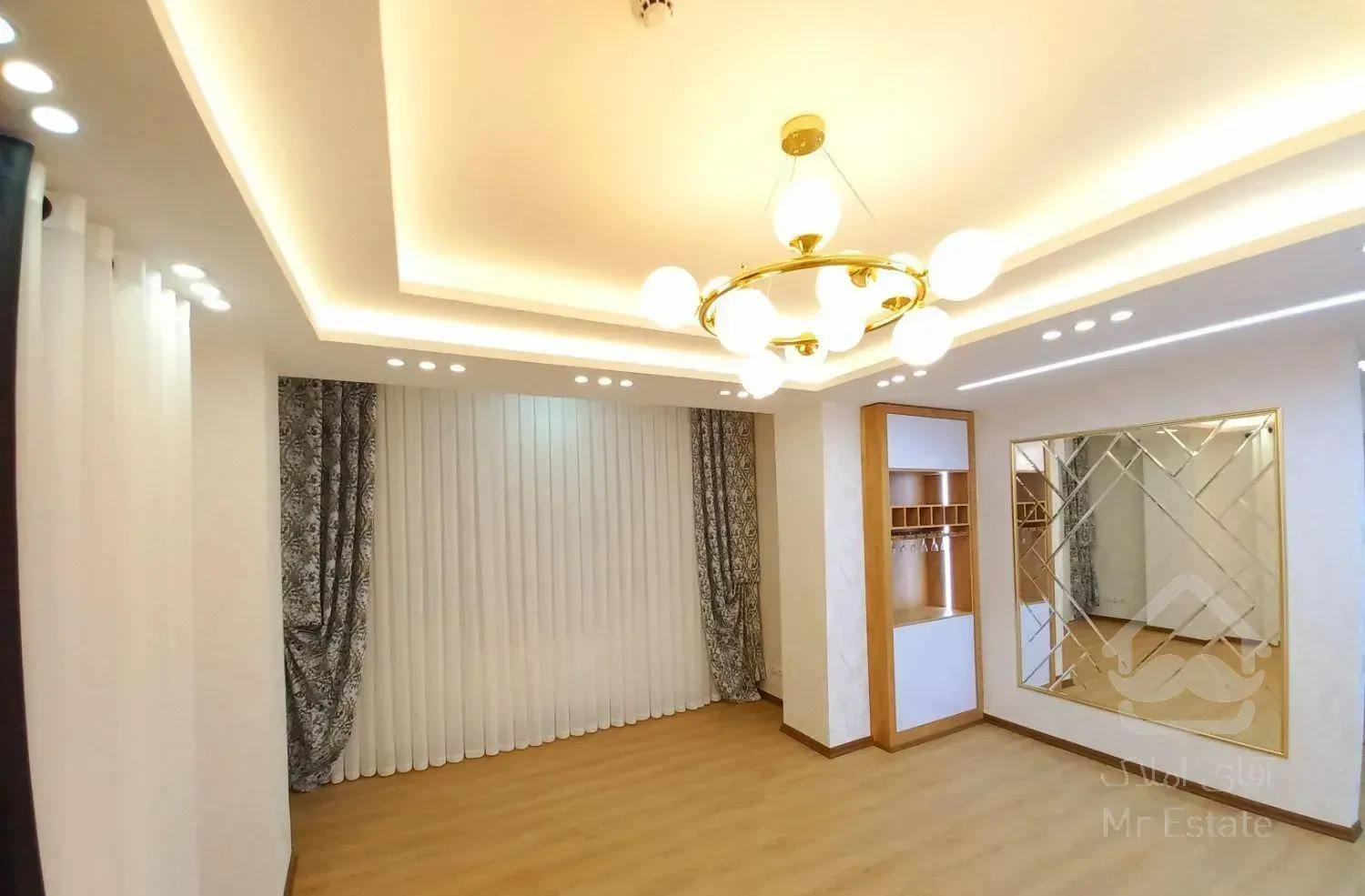 آپارتمان شیک و مدرن/نصبیات صفر/بهترین لوکیشن سهند