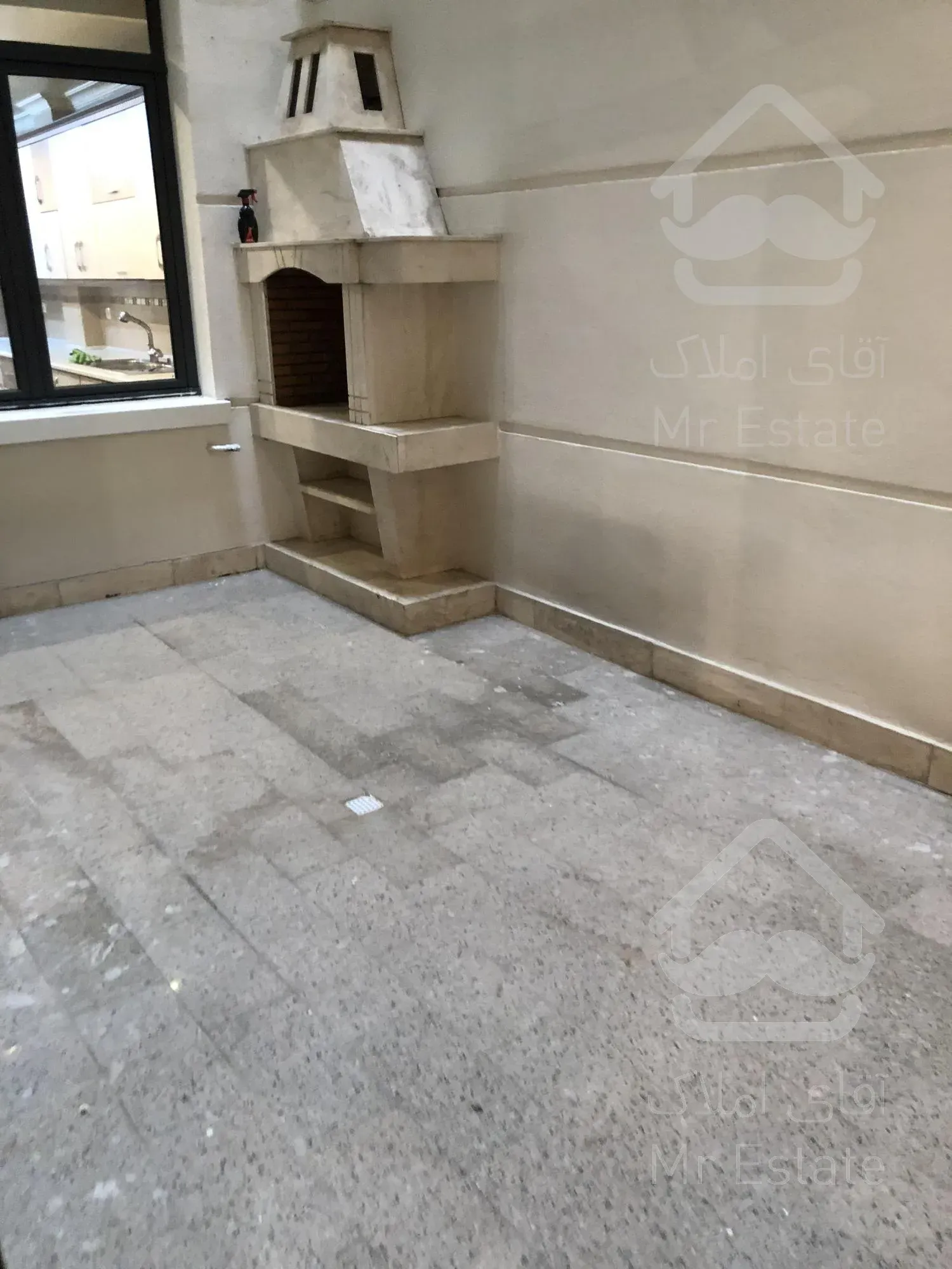 رهن و اجاره آپارتمان ۲۲۰ متری ۳ خوابه فرمانیه