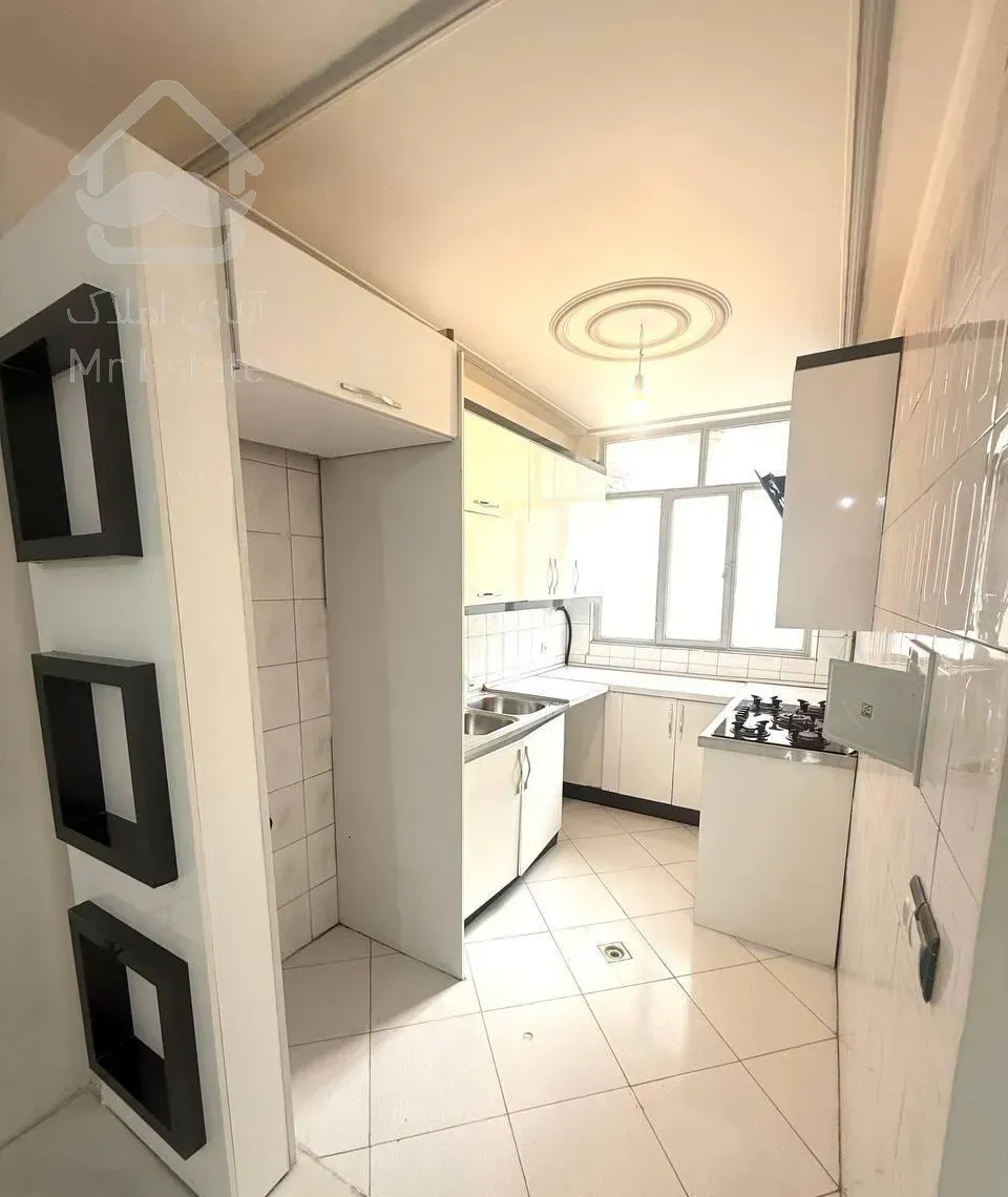 50متر/پارکینگ دار/فول بازسازی/طبقه دوم/غفوری