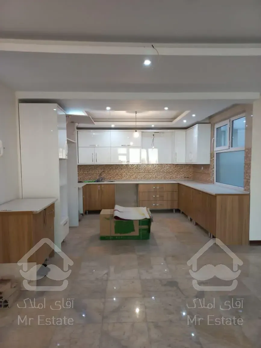 فروش واحد 100متری دو خواب، سالن پرده خور