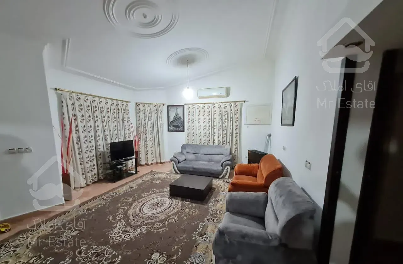 ویلادربست-ساحلی