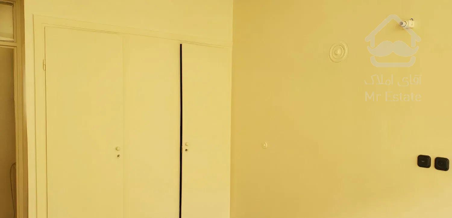 آپارتمان ، ۱۶۰ متر ۳ خواب قدیمی ، گیشا