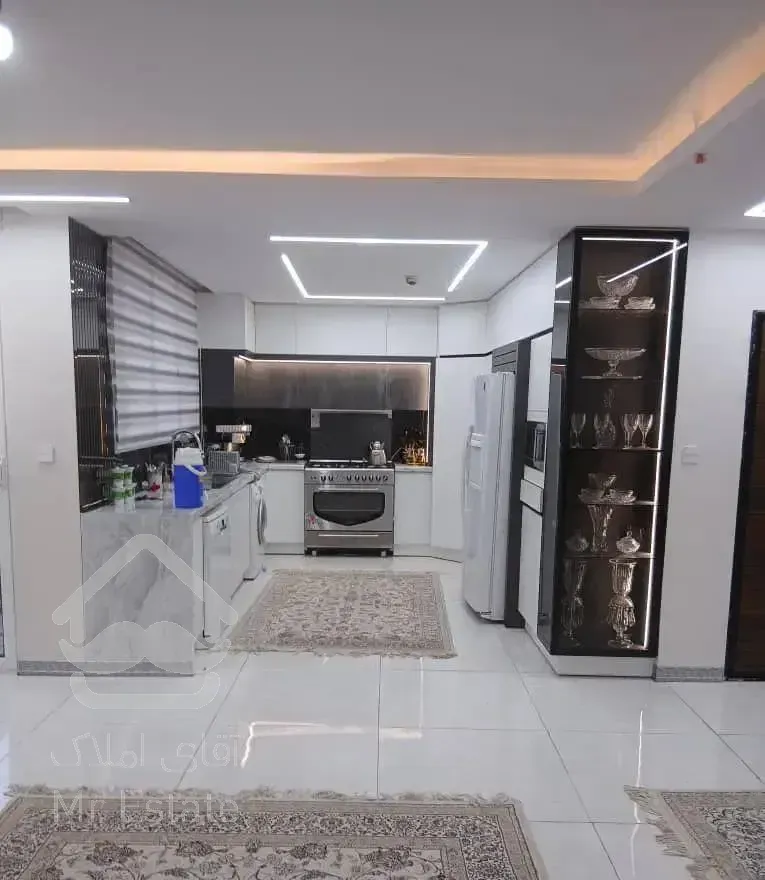 ۱۴۰متر/۳خواب/تک واحدی/معاوضه