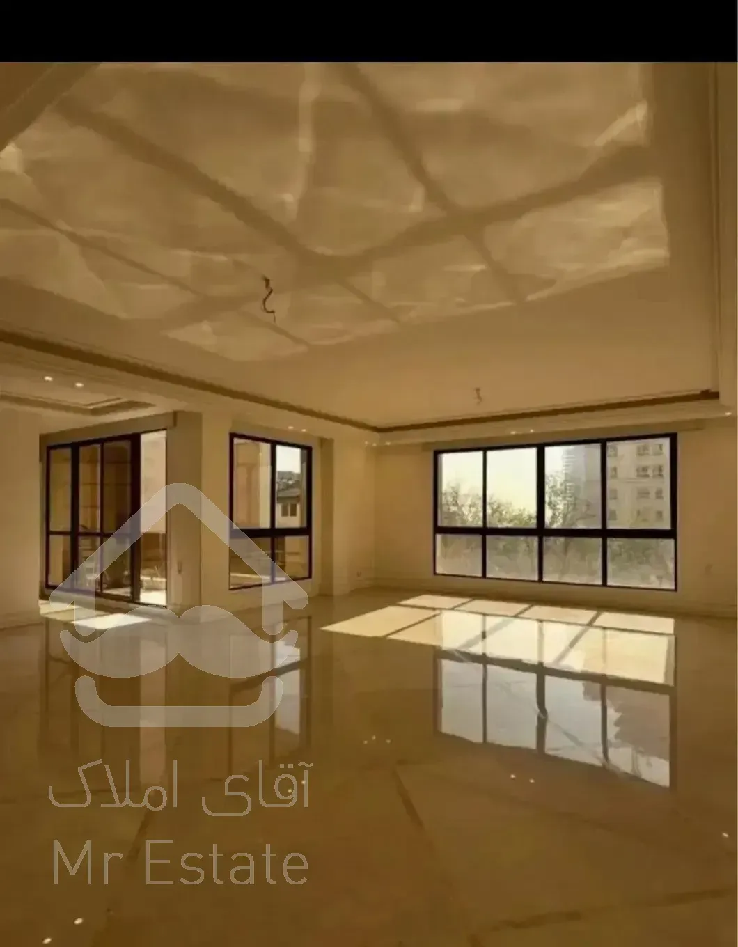 اپارتمان۲۱۰متر س خواب غرق درنور
