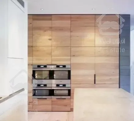 سعادت آباد ۱۸۰متر. کلاسیک . غربی بلوار ۲۴متری