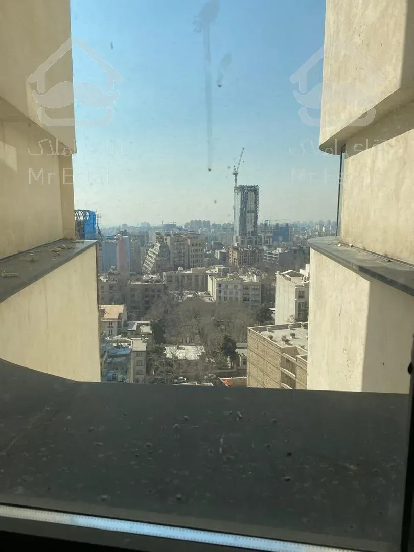 فرمانیه٢٤٠متر٣خواب{سنبل}لابی+مشاعات+٤ساله+٢p