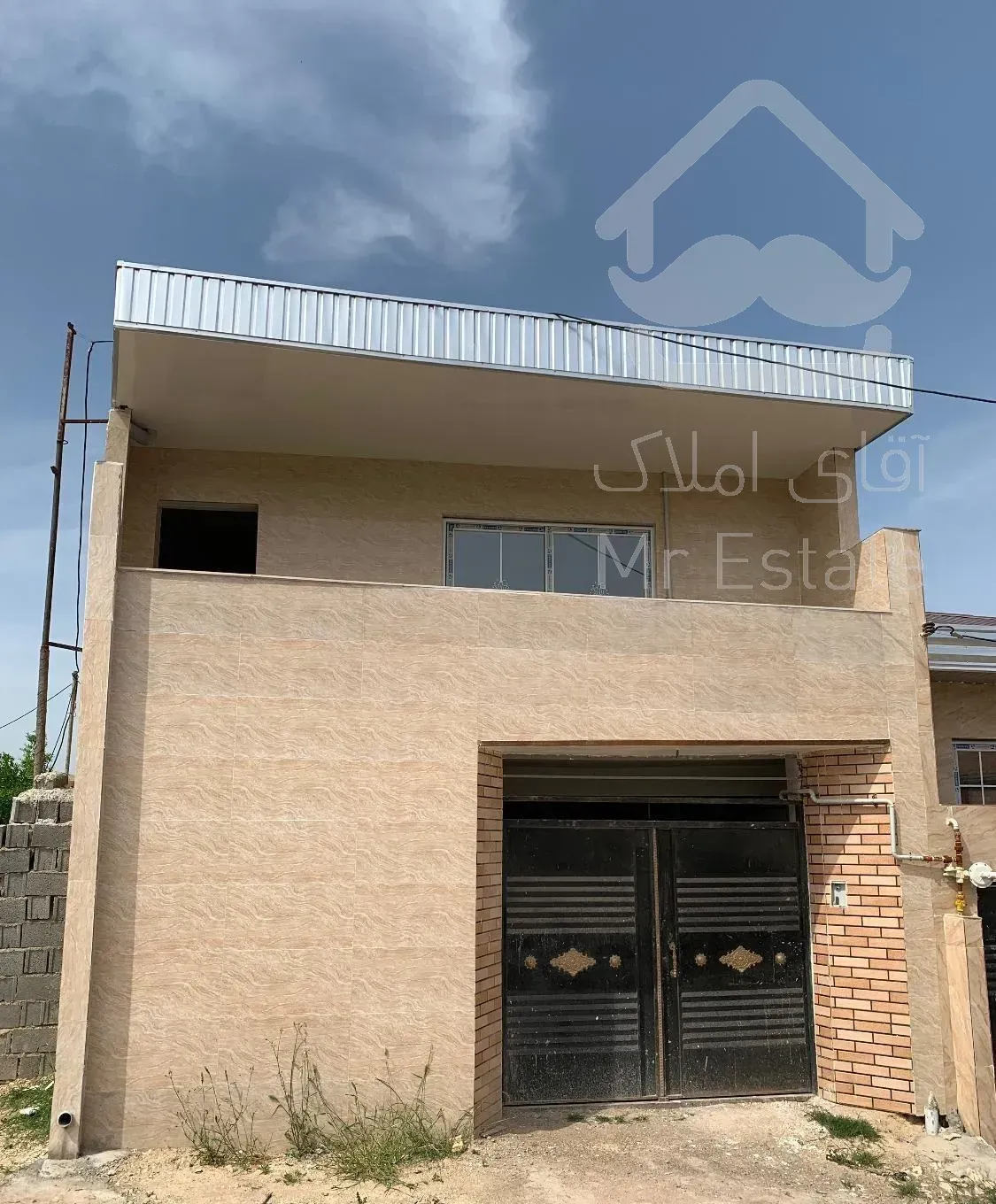 خانه دربستی 107 متری در زیروان