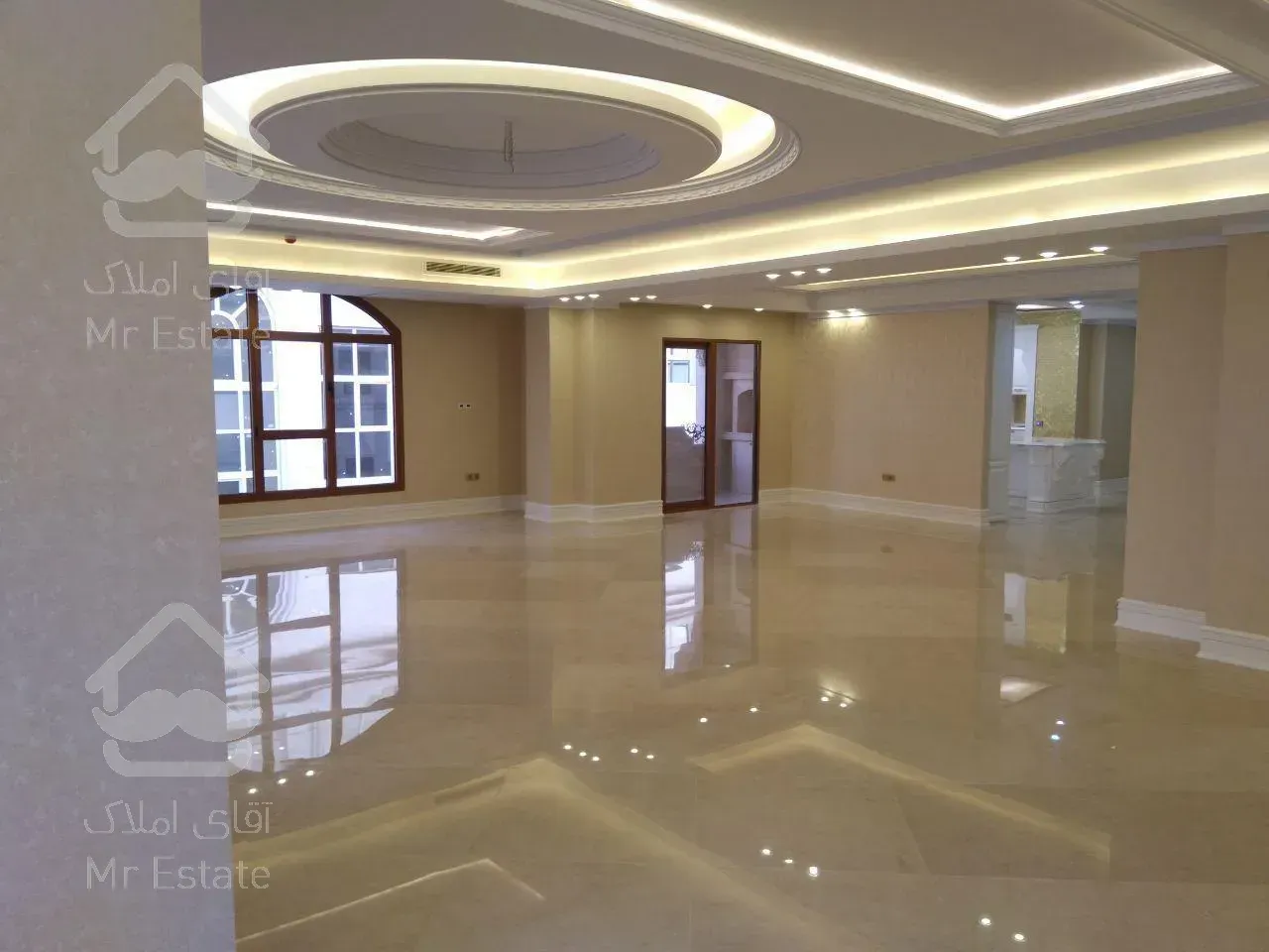 269 متر نوساز در فرمانیه سنبل