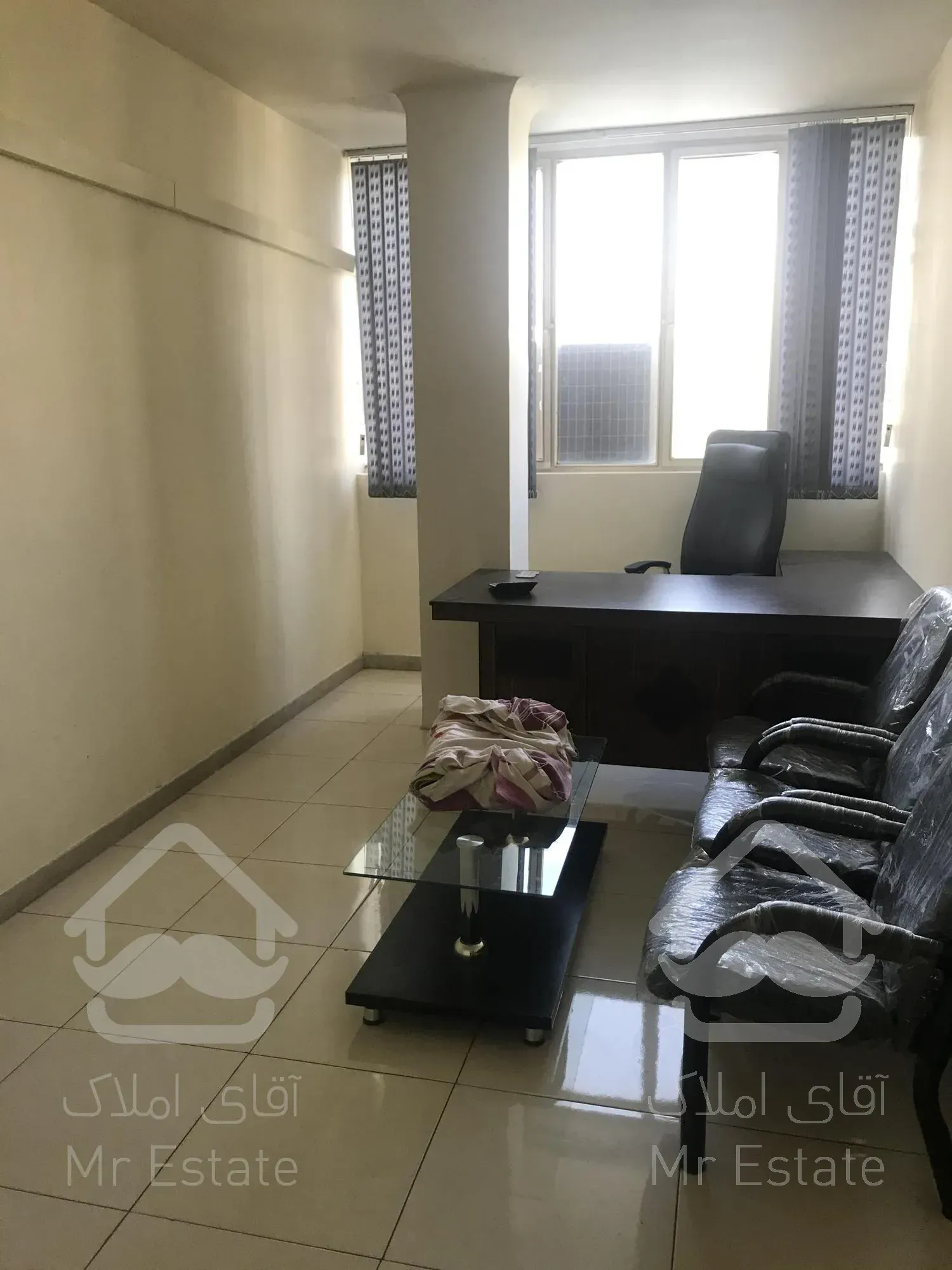 ۸۵متر مپقعیت اداری بر اصلی کاشان