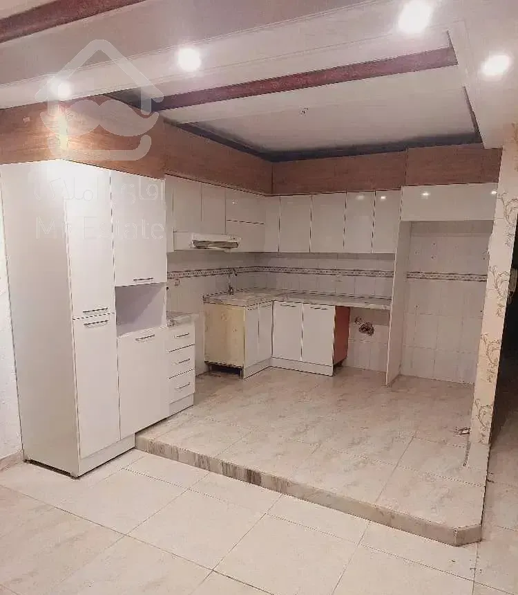 فوری رهن کامل آپارتمان امیرمازندرانی