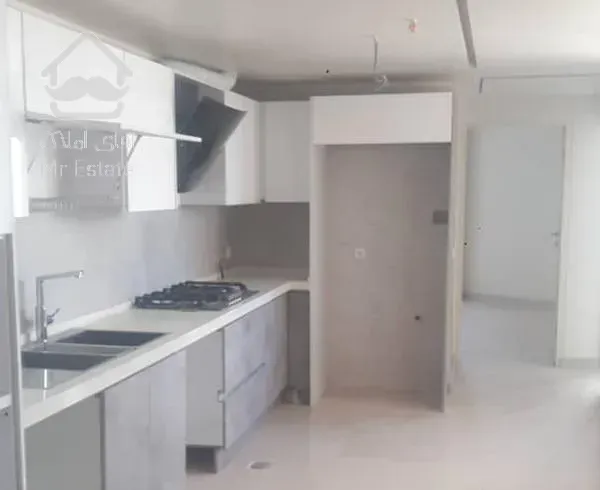 آپارتمان ۸۵متری ۲خوابه بالای میدان کاج