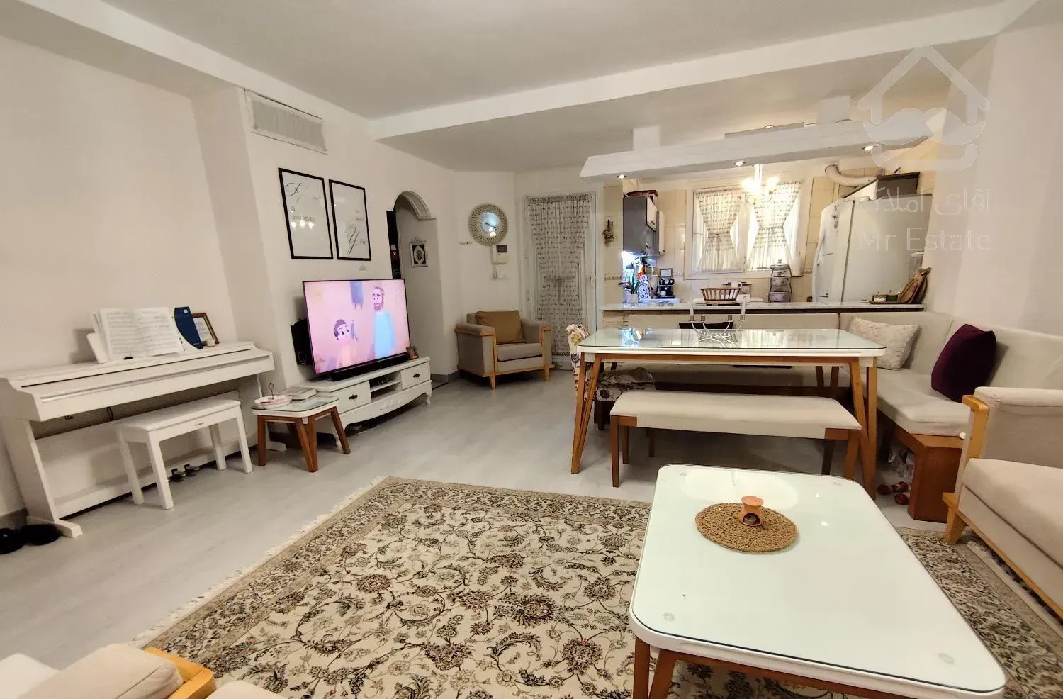 آپارتمان تکواحدی، فول امکانات