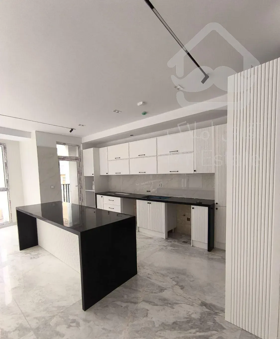 ۲۱۰ نیاوران فول بازسازی تک واحدی نور مستقیم