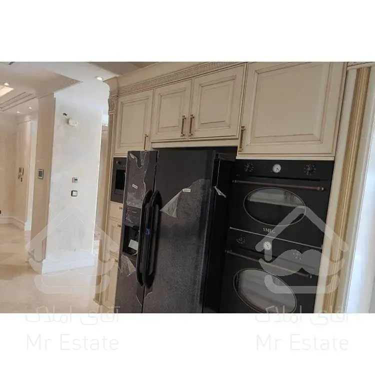 آپارتمان ۲۲۵متری نیاوران مرجان با 30 متر تراس