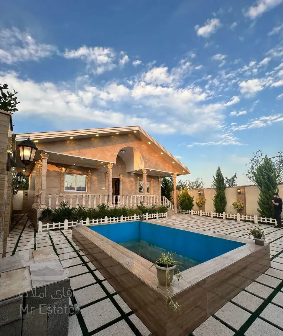 /ویلایی زمین 318متر بنا 120متر با استخر/