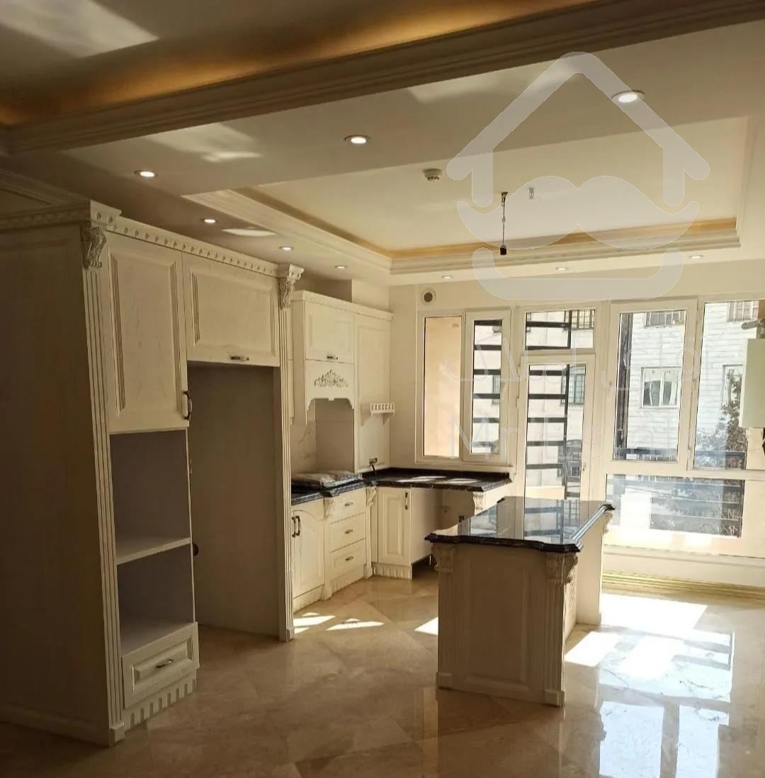 ۸۰متر/فول امکانات/تاپ لوکیشن/سازمان برنامه