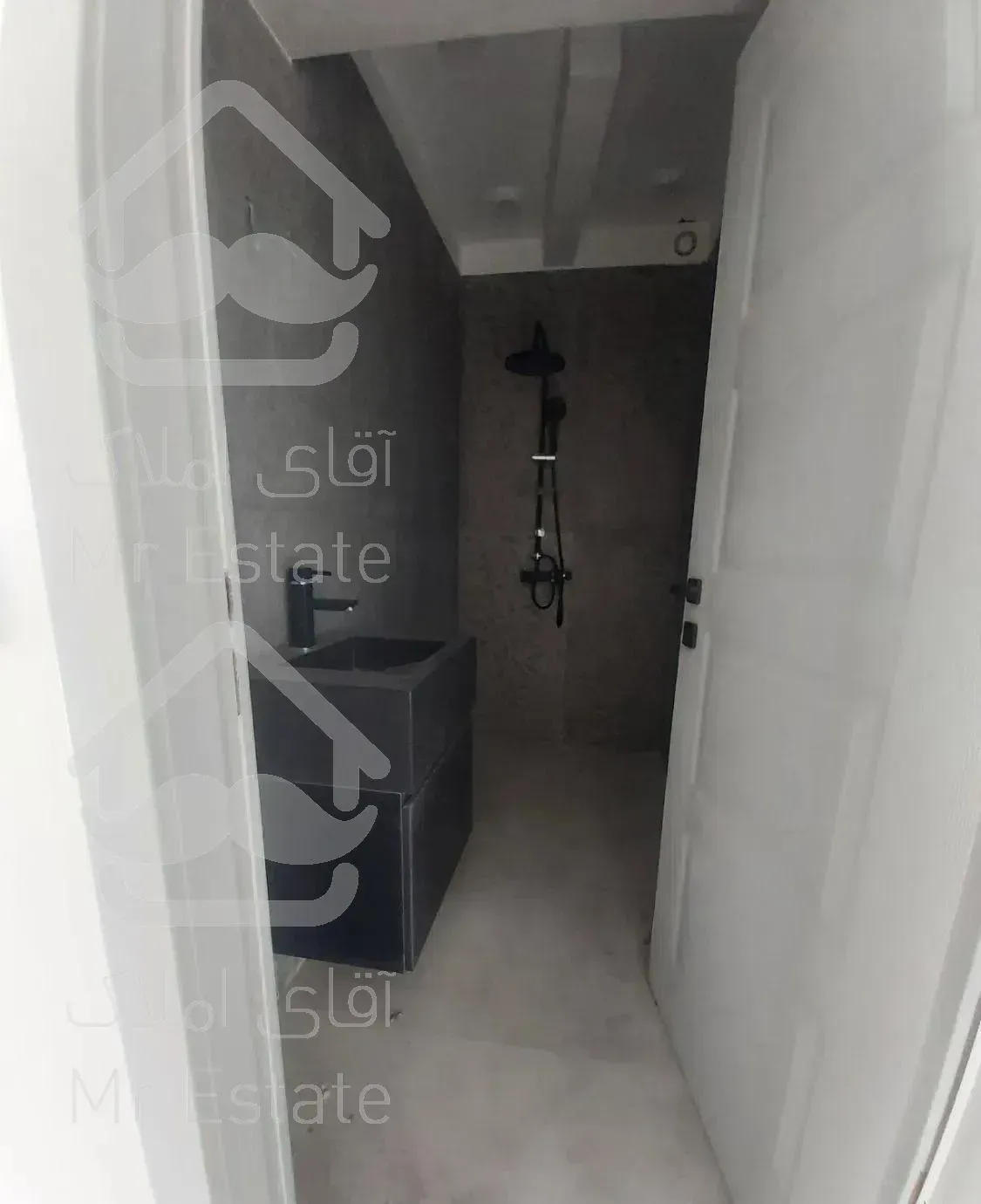 ۱۳۵متر + ۳خوابه +فول+ویو دار