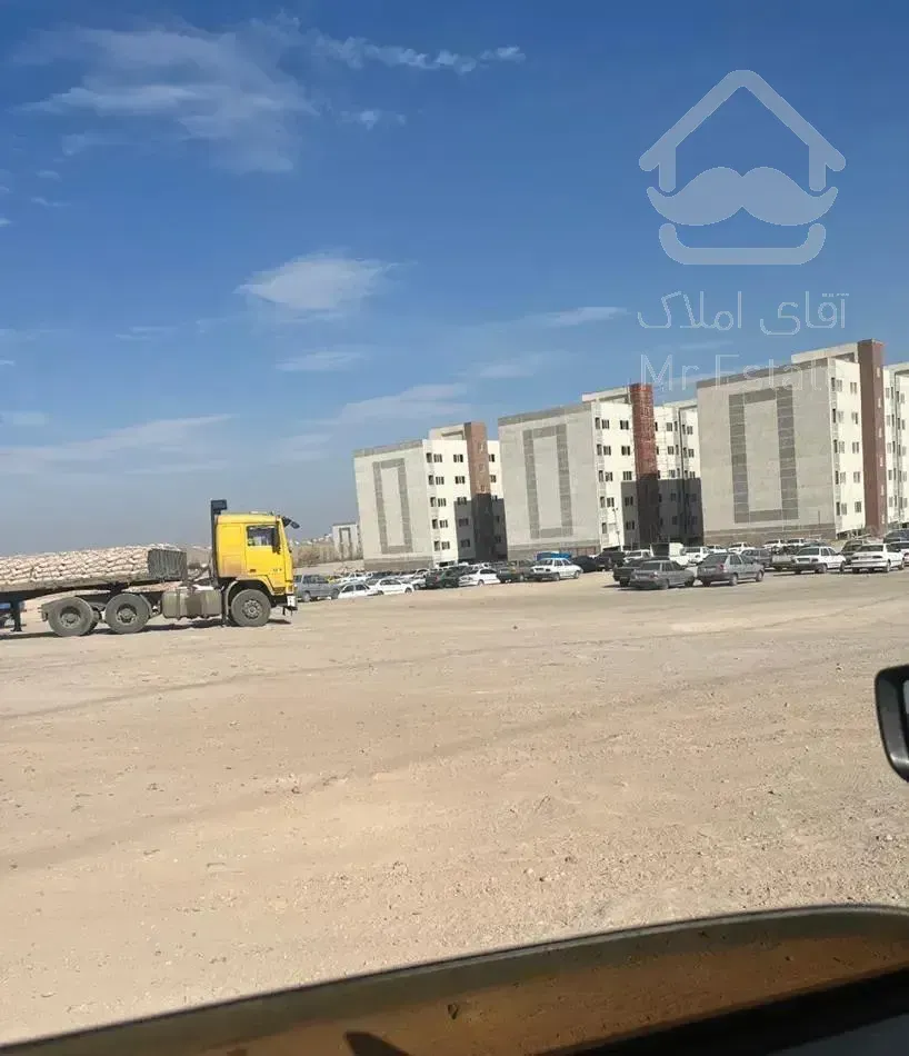 خرید و فروش واحد های ((مسکن ملی))