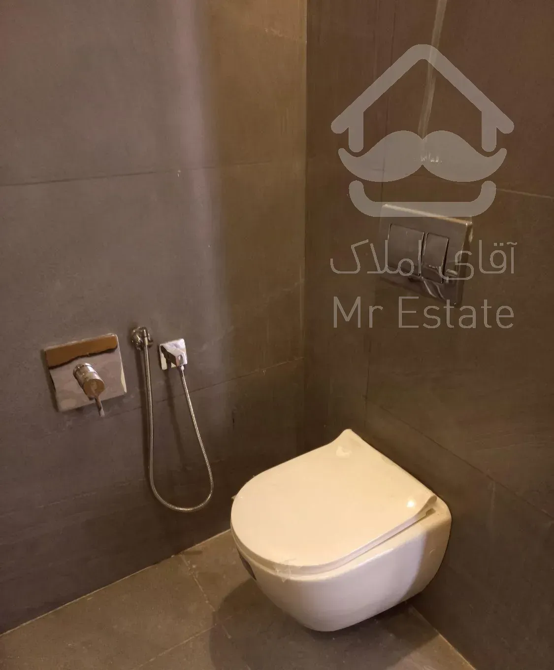 رهن آپارتمان ۱۰۵ متری ۲ خوابه در امیرآباد