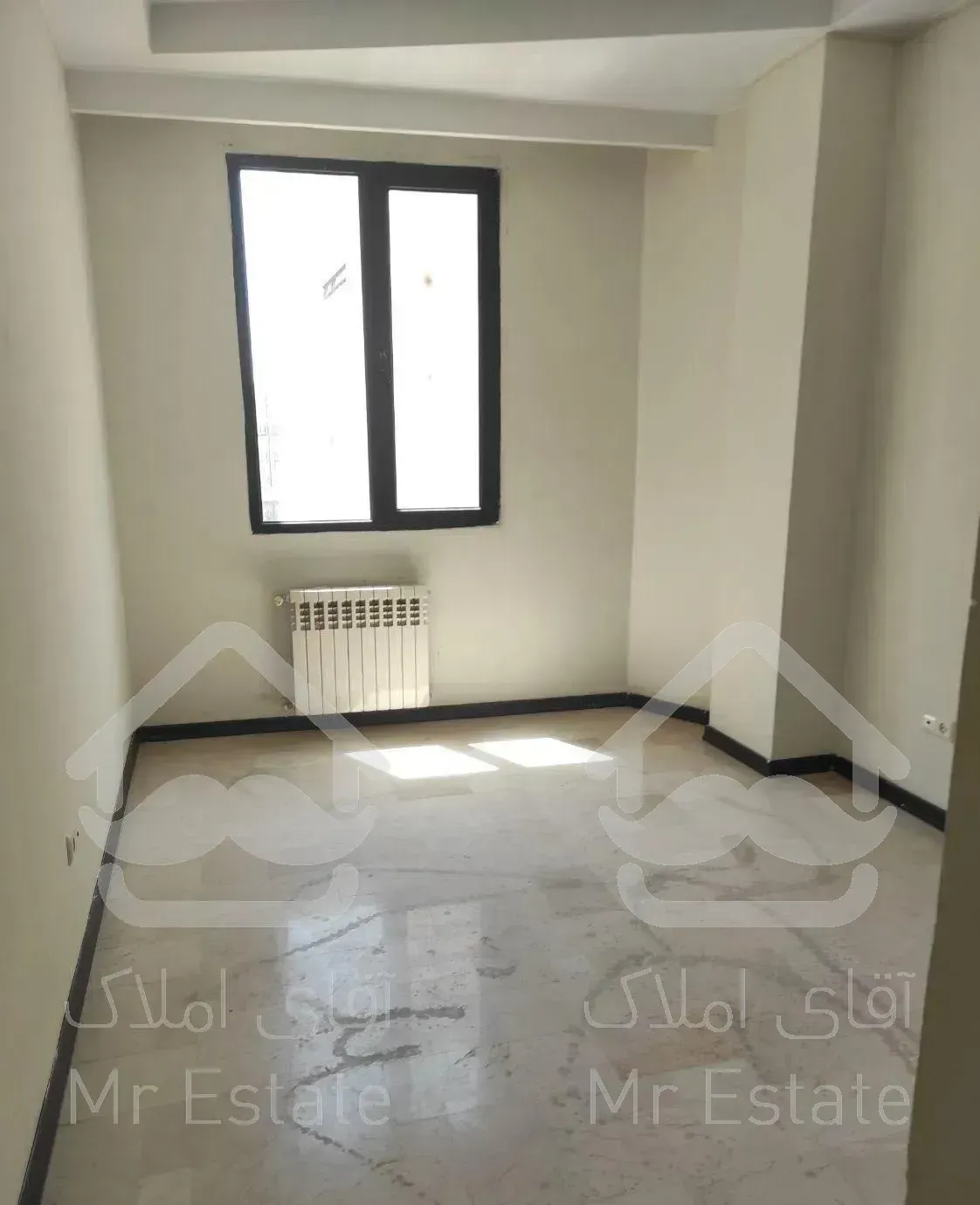 پاسداران۱۱۵متر روبه افتاب۵سال ساخت شیک و باامکانات