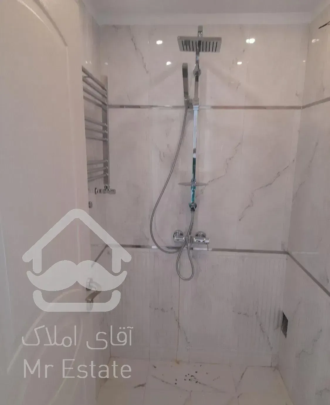 آپارتمان ۸۲متر نوساز تکواحدی فول ( خردمند شمالی )