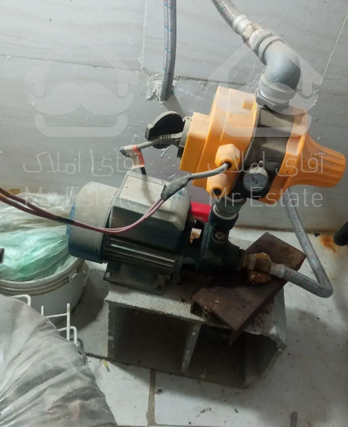 اجرای جزیی وکلی  اب و فاضلاب نصب پمپ وغیره