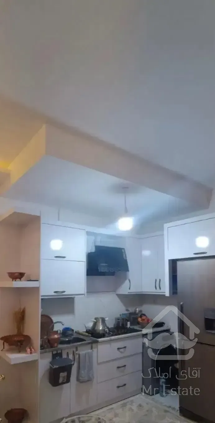 دو واحد ا‌پارتمان در یک ساختمان