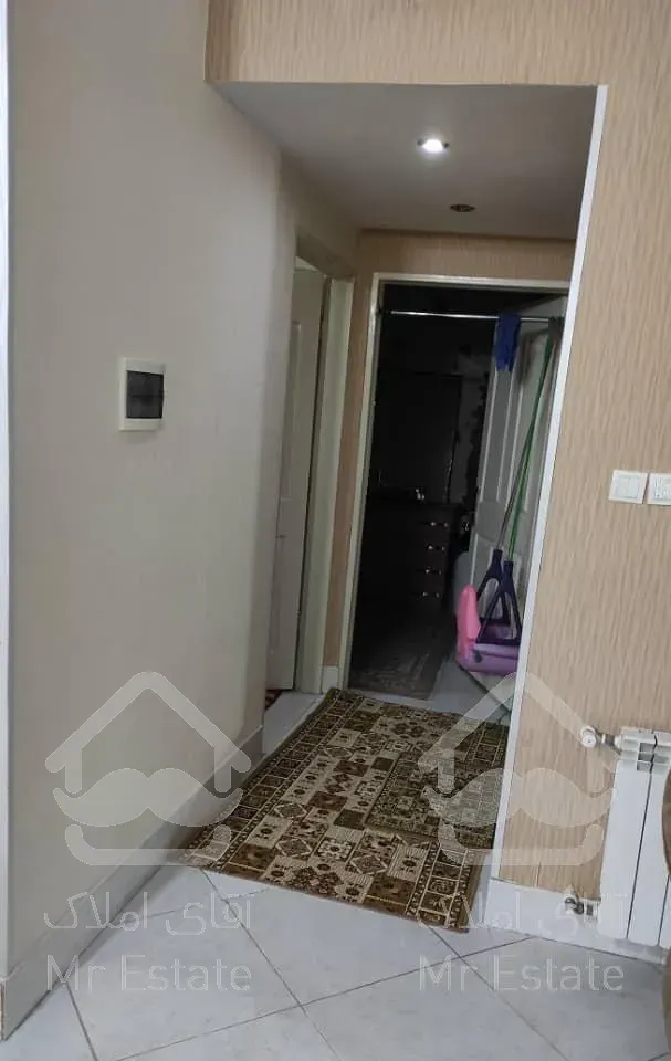 آپارتمان۹۰متر ۲خوابه،خوش نقشه بانورگیرفوق العاده