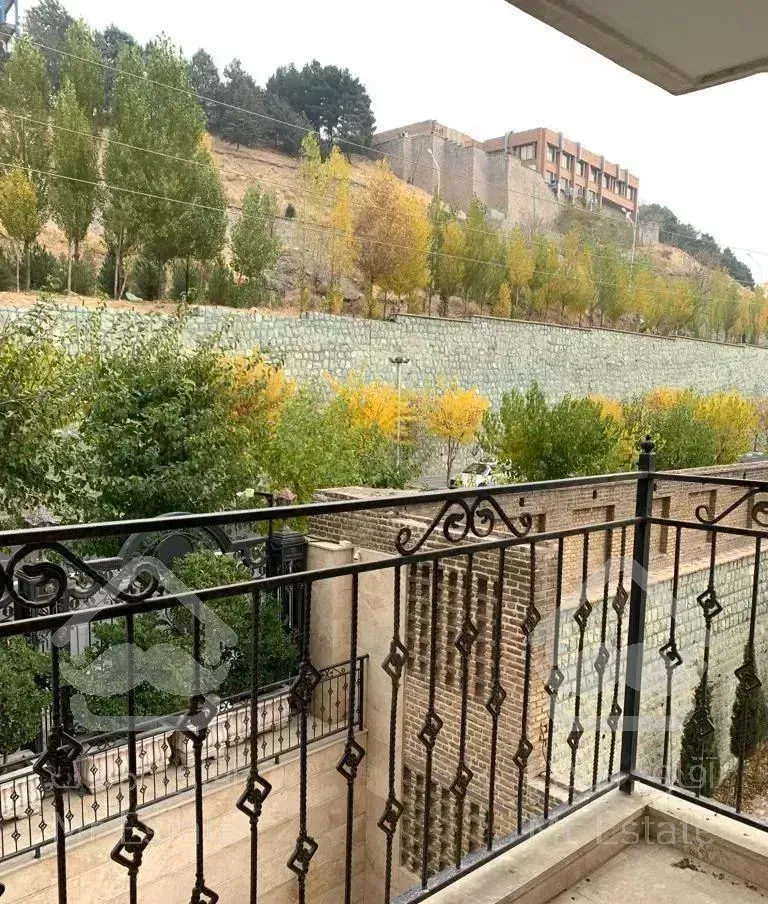 ۱۴۰ متر سه خوابه ویومشجر