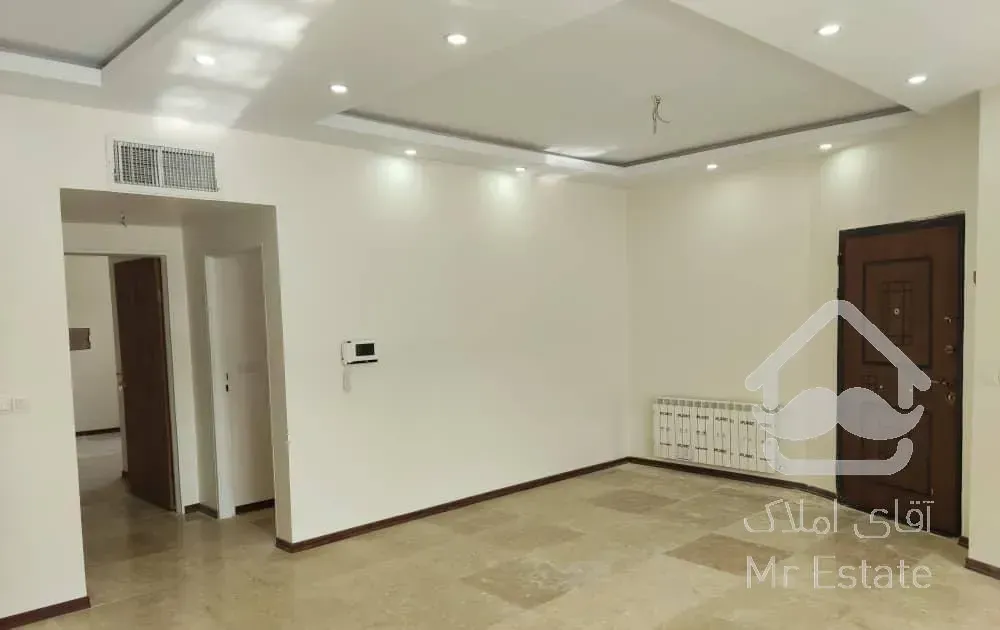 واحد 100 متری کلید نخورده در دولت