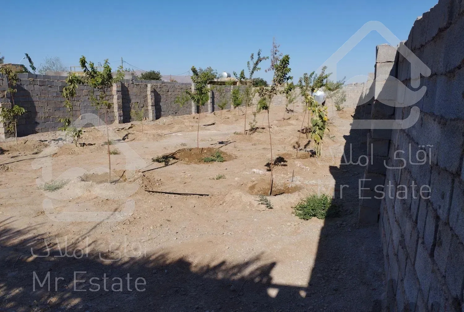 ویلا‌ باغ‌ 500متر‌خواب‌‌ندارد