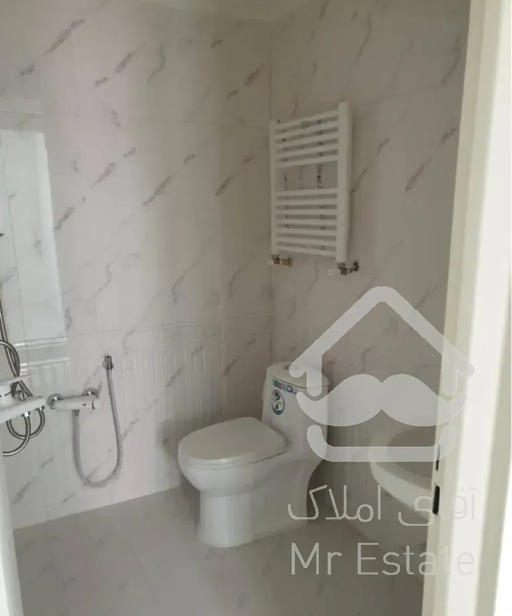 ۹۰ متر شیک / اوایل شهرک نفت