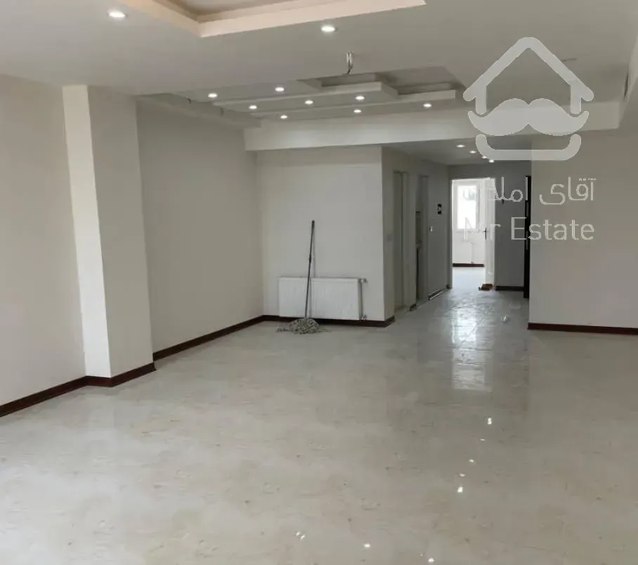 رهن آپارتمان فول امکانات۱۱۰متری کلید نخورده در استاد معین