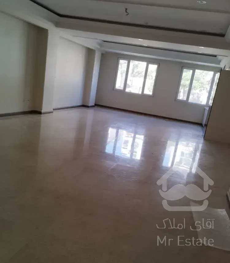 آجودانیه ۱۷۰ متر ۳ خواب ۲ مستر ۲ پارکینگ ۶ ساله