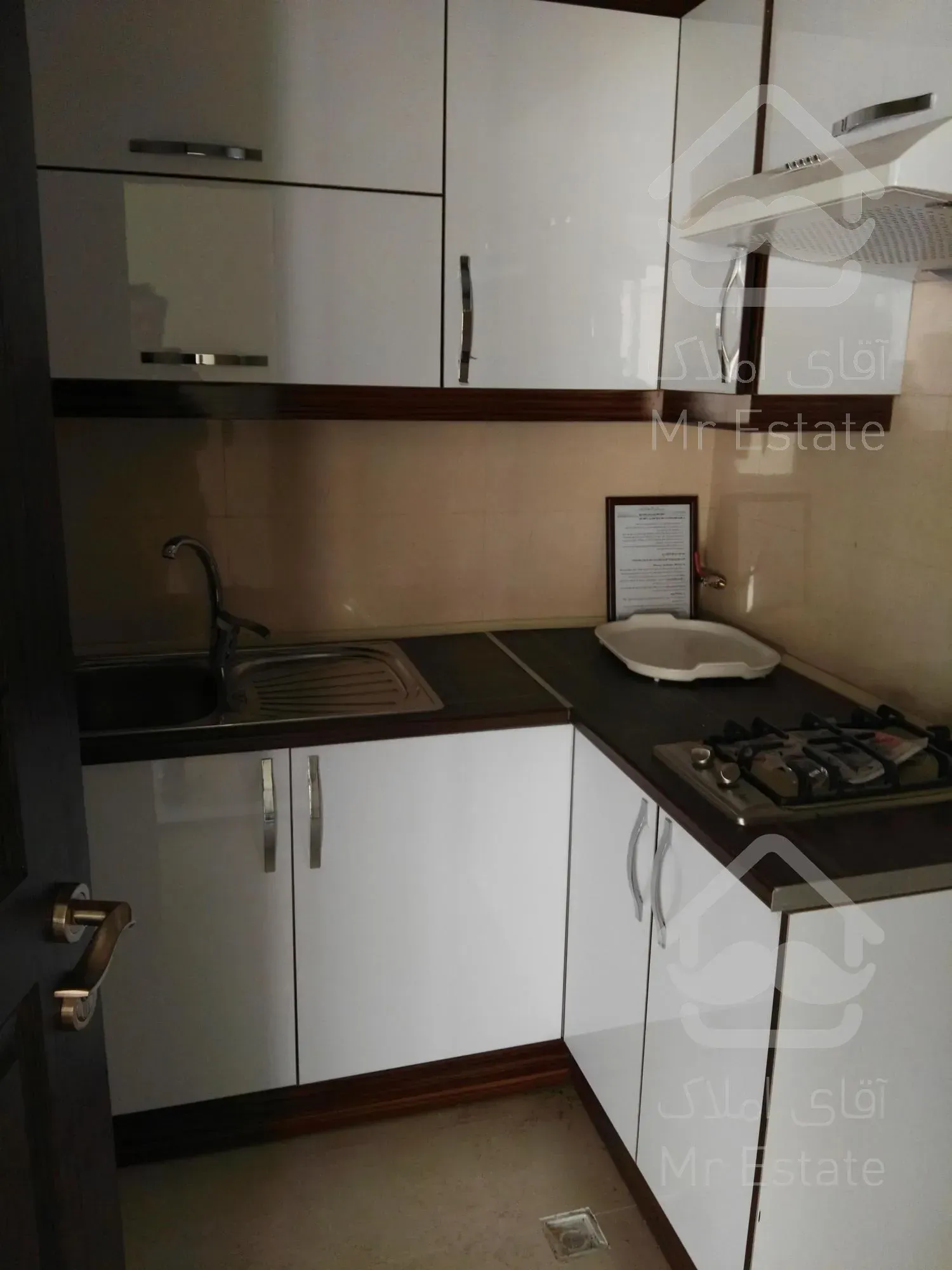 اجاره‌  آپارتمان سند اداری صادقیه کاشانی