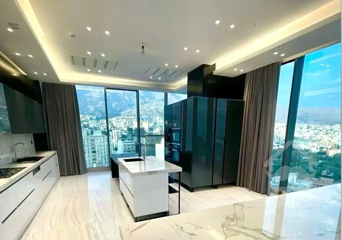 فروش آپارتمان ۲۱۵ متری ۳ خوابه در نیاوران