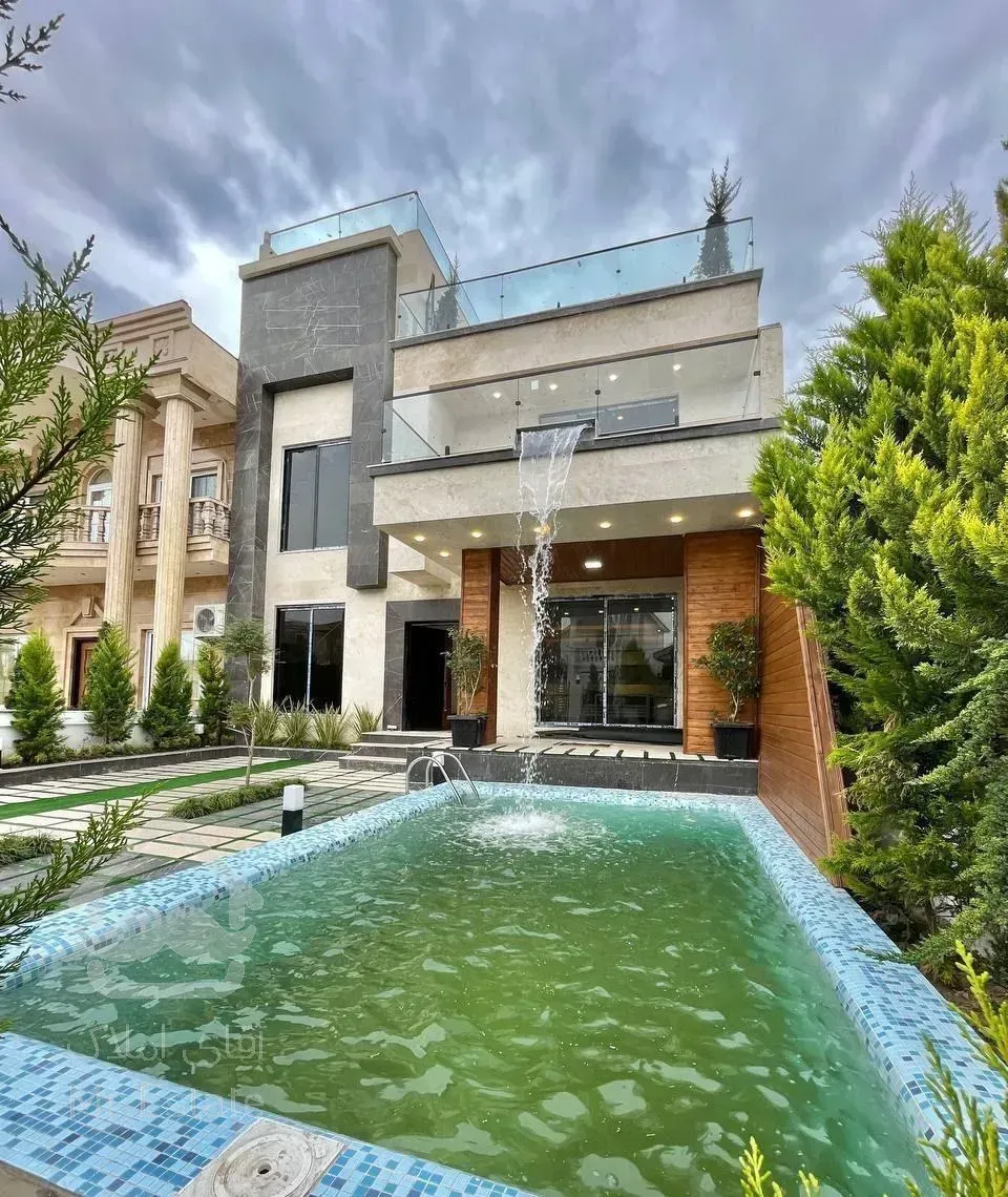ویلا مدرن استخردار/اقساط یکساله/بافت کامل/معاوضه