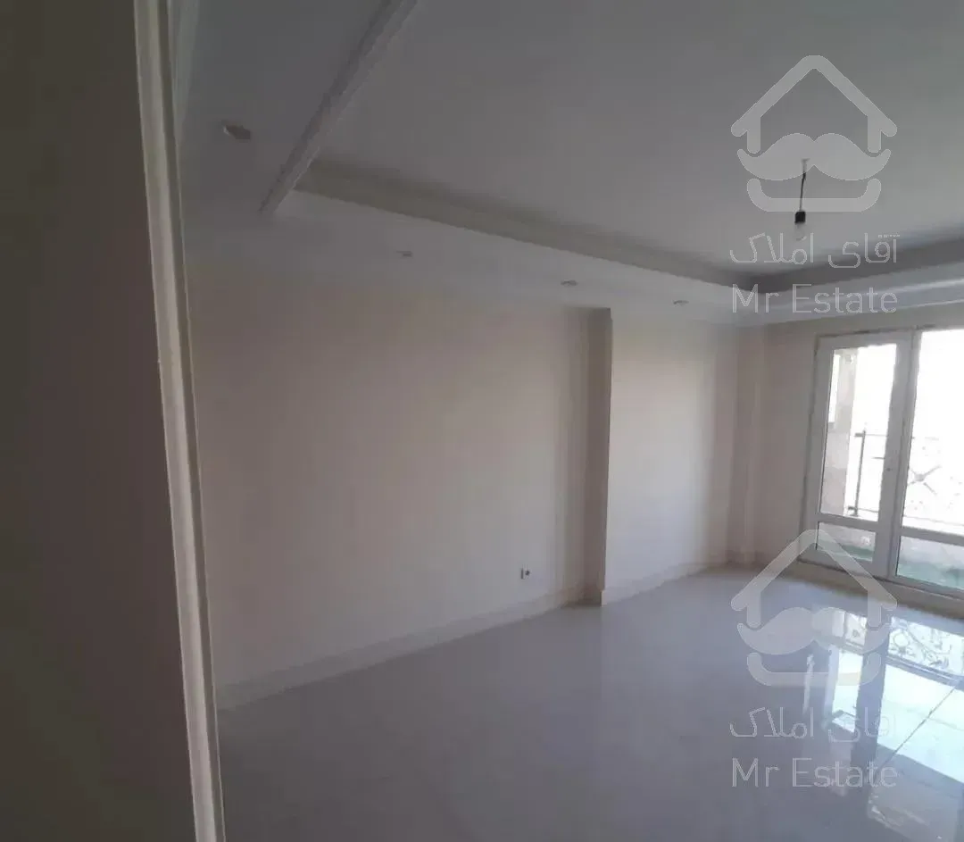 ۶۰۰ متر موقعیت اداری شیک نوساز دربست شهرک راه آهن