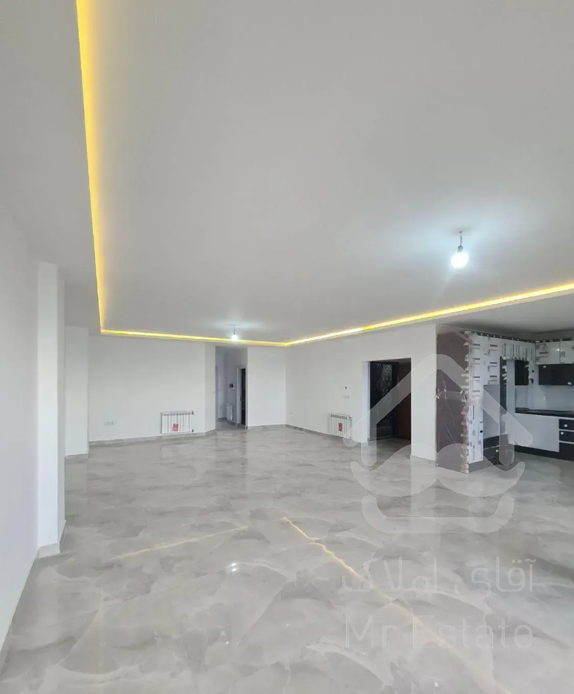 رهن آپارتمان ۱۷۵ متری ۳ خوابه در پاسداران