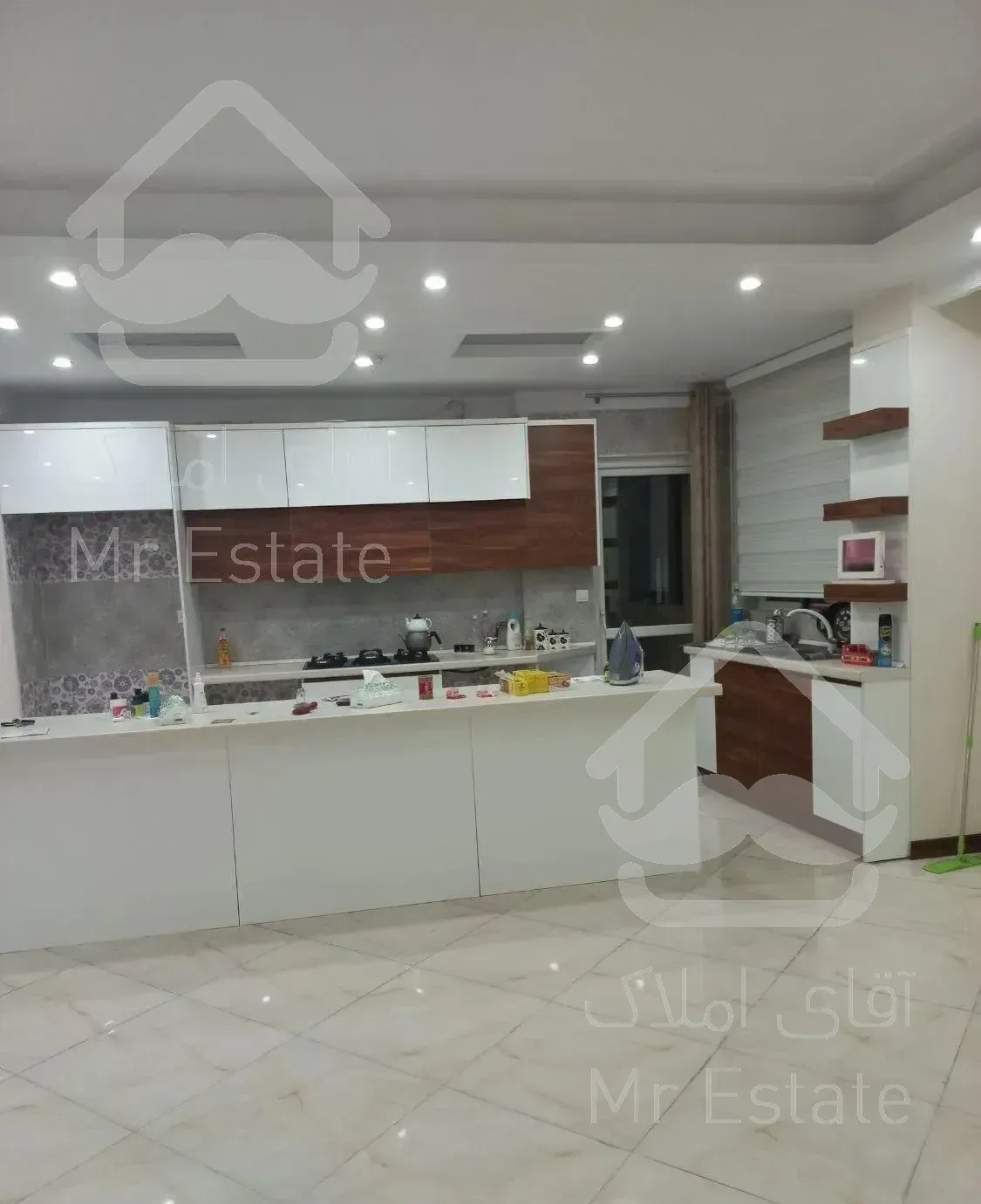 آپارتمان ۱۲۰ متری در صفا شرقی