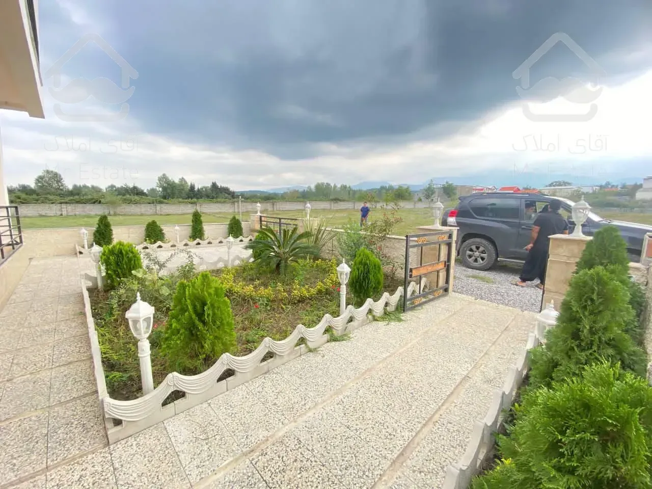 دوبلکس نمامدرن منطقه برند نور ٣٠٠مترى باروف