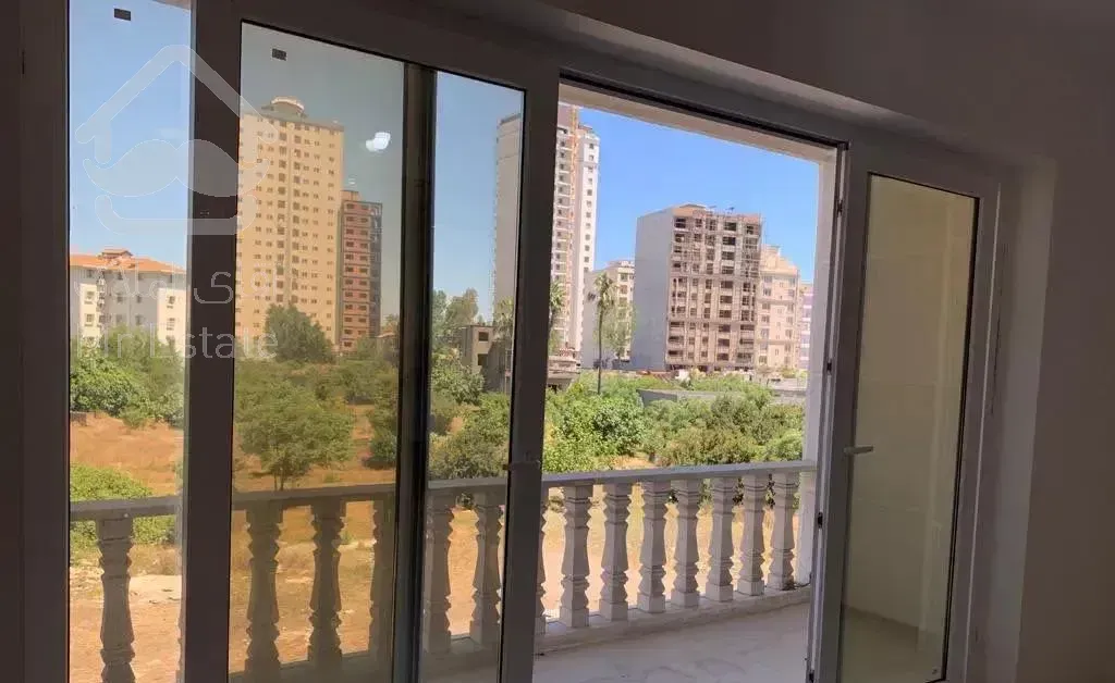 رهن کامل آپارتمان ۱۰۱ متری دوخواب