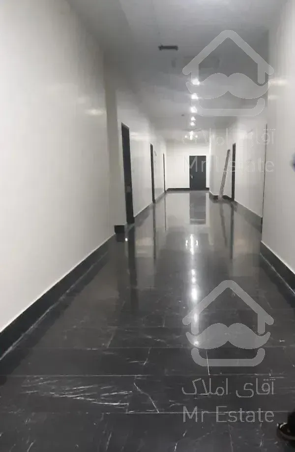 *۷۰متر سند اداری آکادا سنتر جوار دریاچه چیتگر *