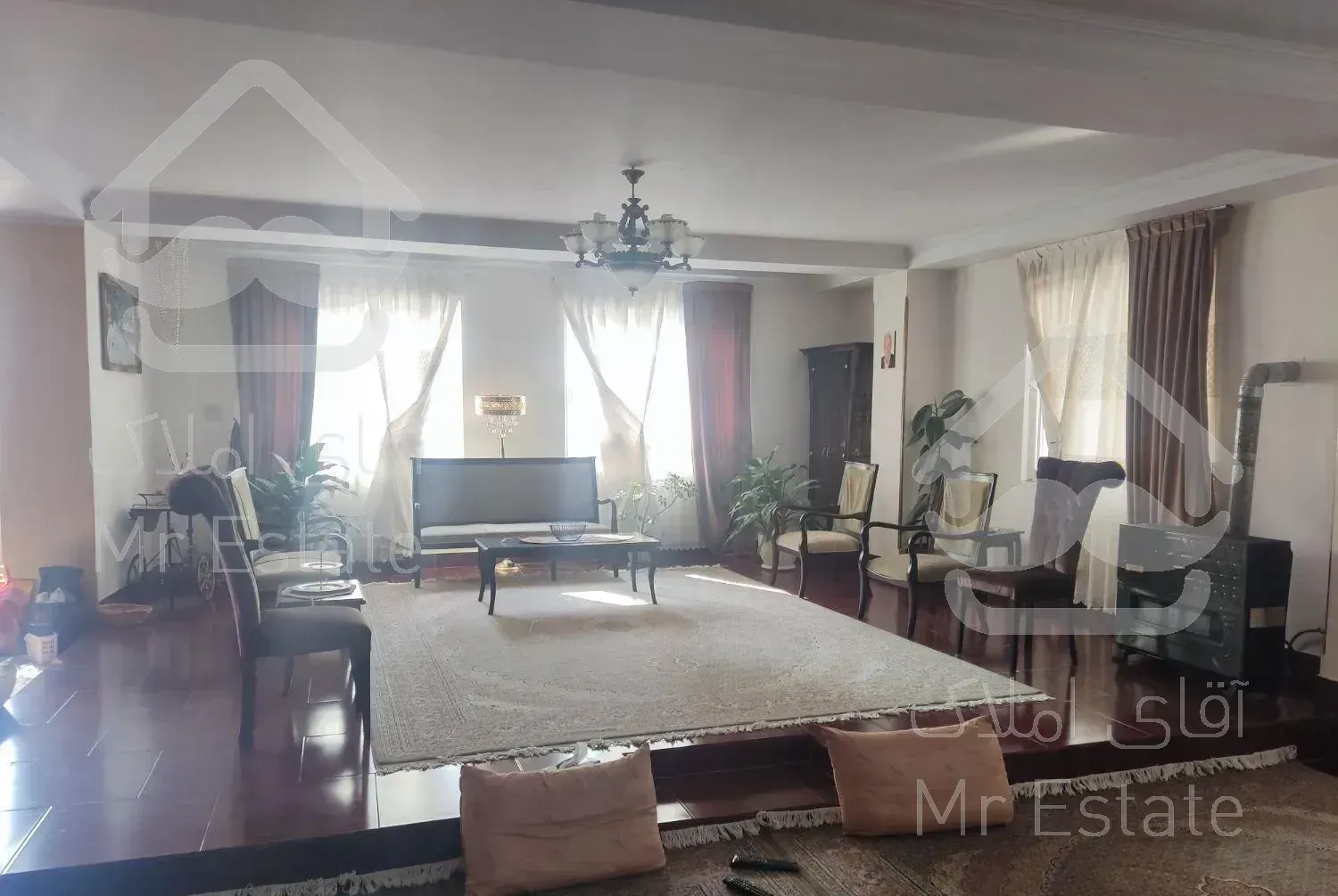 آپارتمان ۱۴۰ متر گرمدره