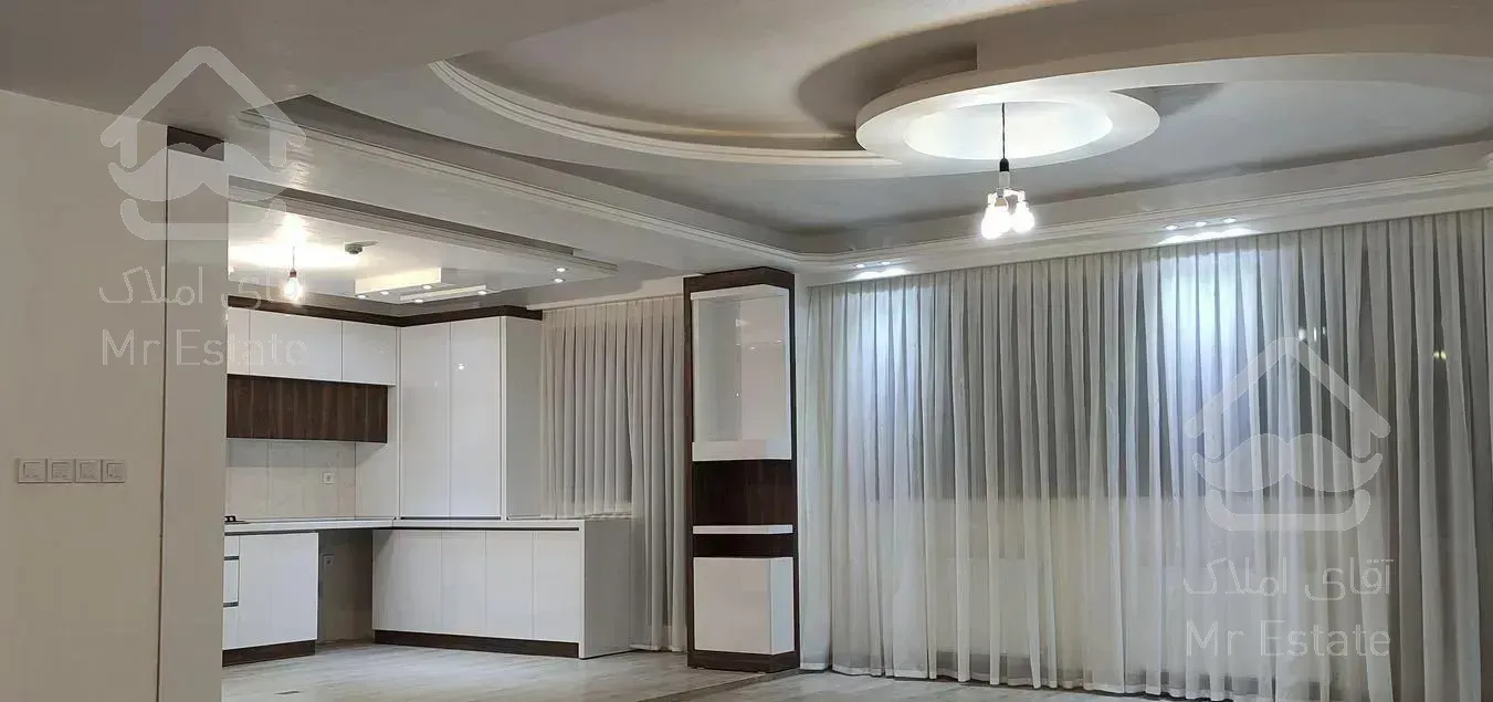 واحد استانداری/کلید نخورده/۱۳۰متر/لوکس/نصبیات کامل