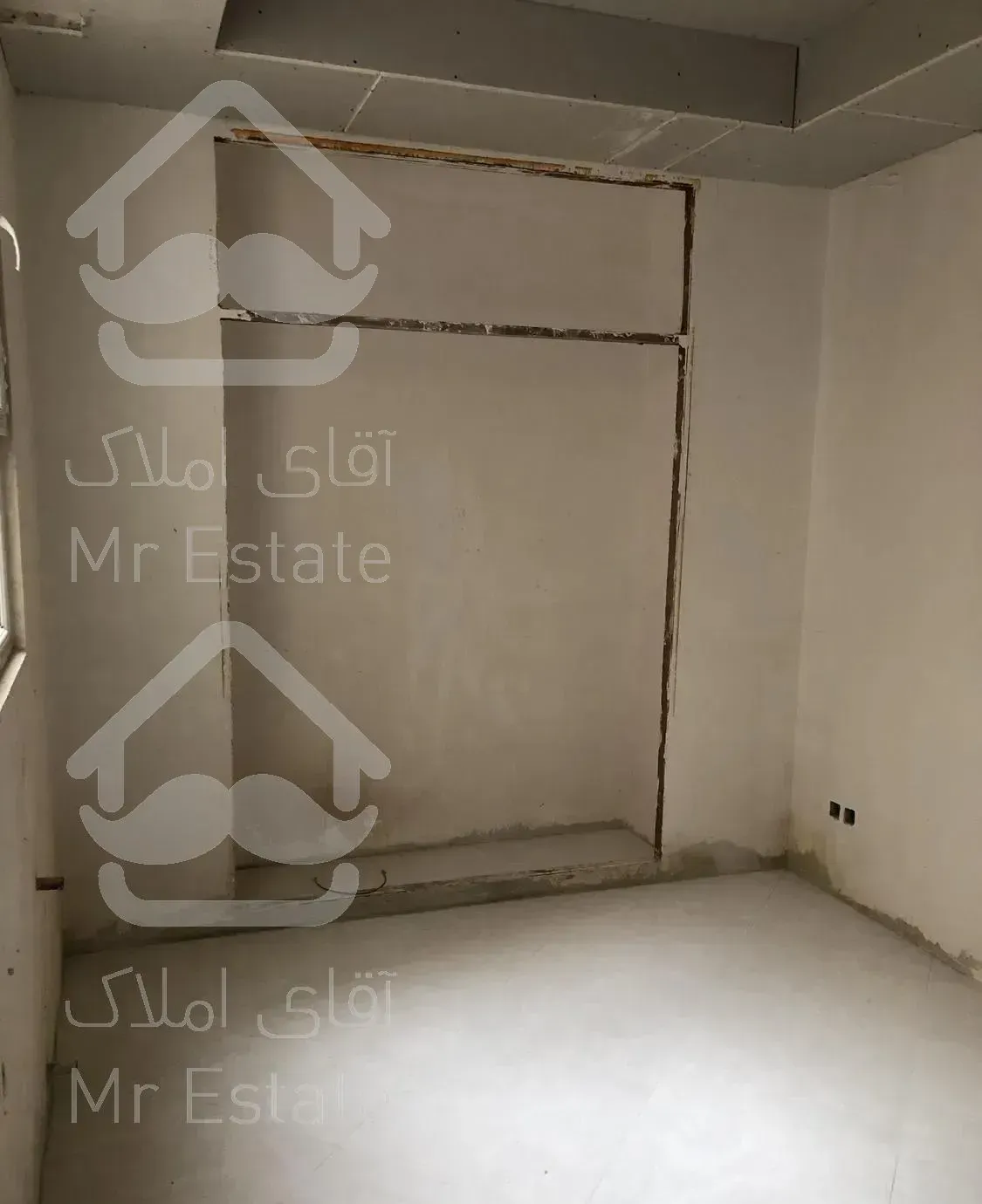 ۸۳ متری نوساز//فول امکانات//خ دهقان