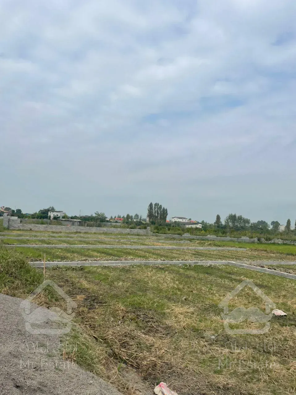 زمین قابل تفکیک و فروش به صورت جداگانه